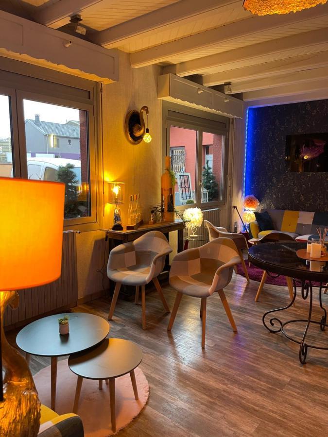 Saint-Pierremont  Relais Vosgien - Hotel Restaurant "La Table De Sophia" מראה חיצוני תמונה